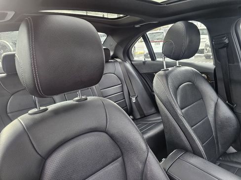 Used 2018 Mercedes-Benz C 300 4MATIC Sedan image 59