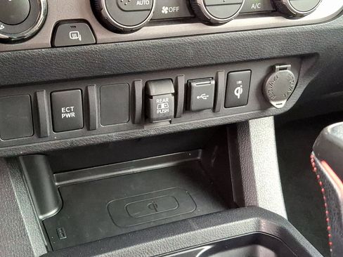 Certified 2023 Toyota Tacoma TRD Sport image 24