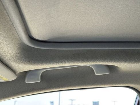 Used 2013 Subaru Crosstrek 2.0i Premium w/ Popular Pkg 2 image 17