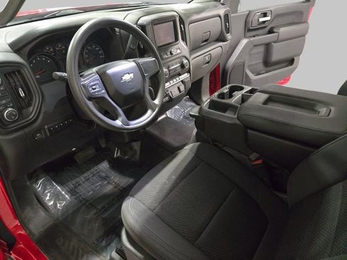 Used 2021 Chevrolet Silverado 2500 W/T w/ WT Convenience Package image 11