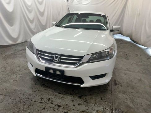 Used 2013 Honda Accord LX image 16