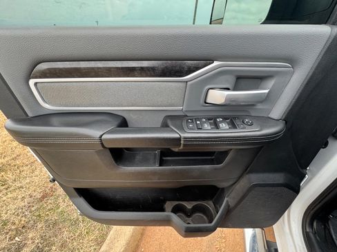 Used 2022 RAM 2500 Big Horn w/ Level A Equipment Group image 12