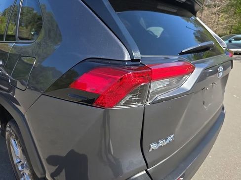 Used 2025 Toyota RAV4 XLE image 44
