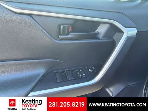 Used 2024 Toyota RAV4 LE AWD/4WD image 13