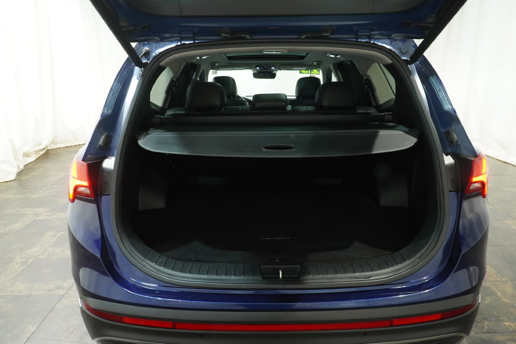 Used 2023 Hyundai Santa Fe Limited AWD/4WD image 6