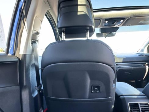 Certified 2026 Kia Sportage EX w/ EX Panorama Roof Package image 21