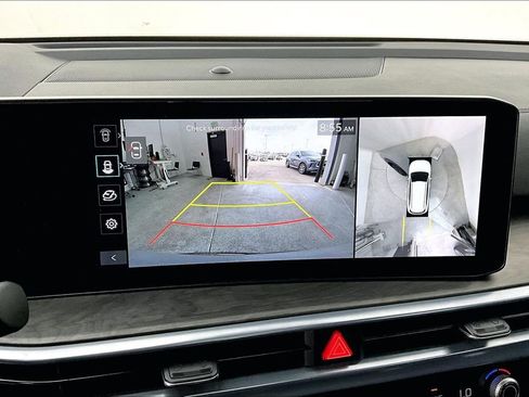 Used 2024 Kia Sorento SX Prestige image 30