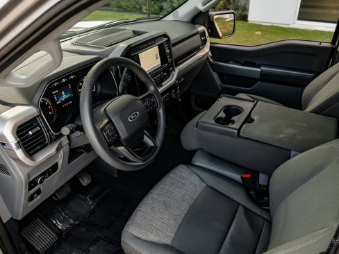 Used 2023 Ford F150 XLT w/ XTR Package image 39