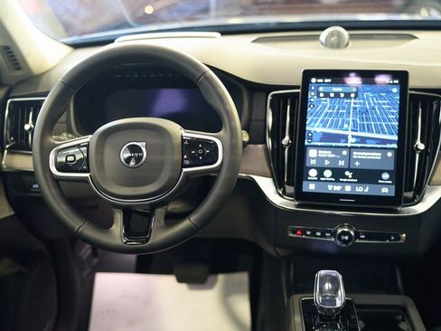 New 2025 Volvo XC90 B6 Ultra w/ Lounge Package image 20