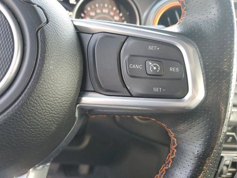Used 2022 Jeep Gladiator Mojave w/ LED Lighting Group AWD/4WD image 25