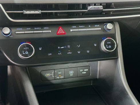 Used 2025 Hyundai Sonata SEL FWD image 22