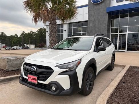 Used 2025 Subaru Outback Onyx Edition AWD/4WD image 4
