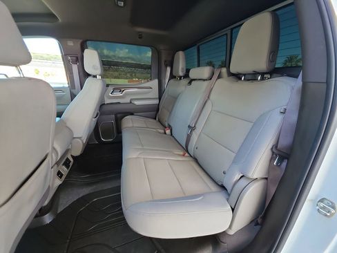 Used 2023 Chevrolet Silverado 1500 LT w/ Convenience Package II image 26