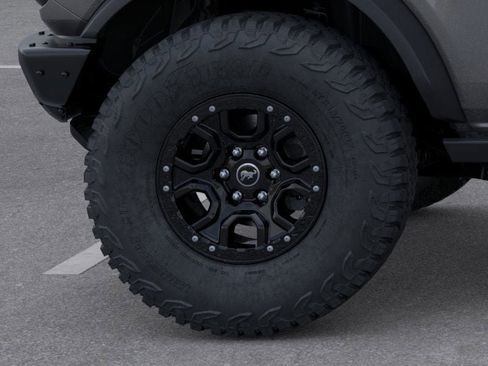 New 2025 Ford Bronco Badlands image 21