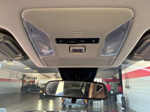 Used 2025 Toyota RAV4 XLE FWD image 16