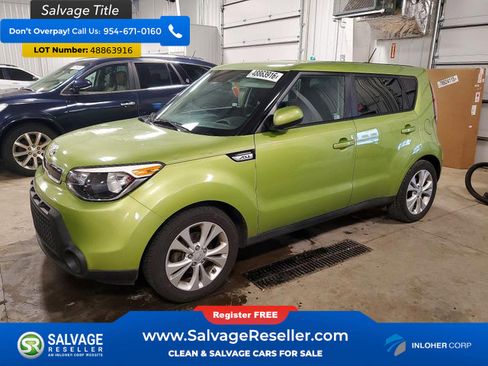 Used 2015 Kia Soul + image 1