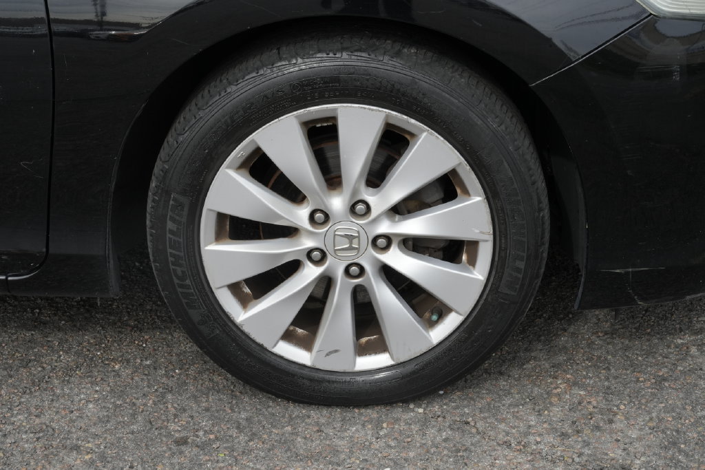 Used 2014 Honda Accord EX-L image 12