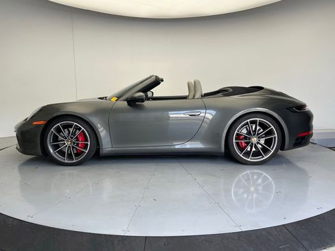 Certified 2020 Porsche 911 Carrera S RWD image 9