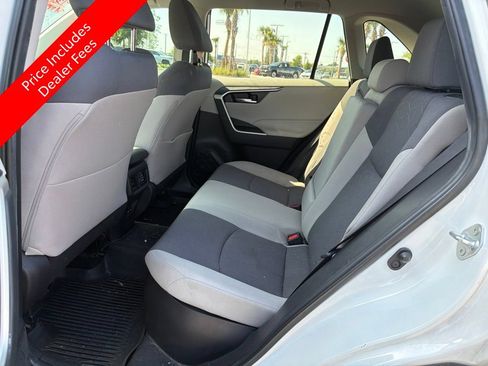 Used 2024 Toyota RAV4 XLE AWD/4WD image 10