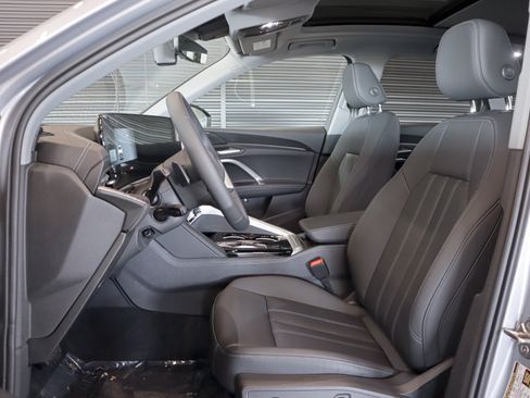 New 2026 Audi Q5 Premium AWD/4WD image 8