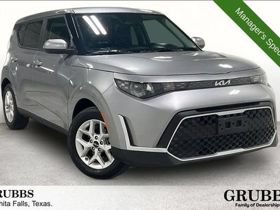 Used 2025 Kia Soul LX w/ LX Technology Package