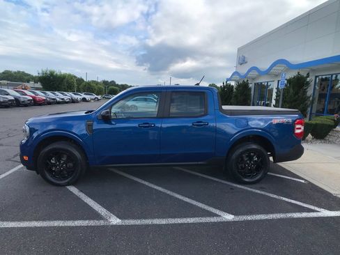 Used 2024 Ford Maverick Lariat w/ FX4 Off-Road Package AWD/4WD image 8