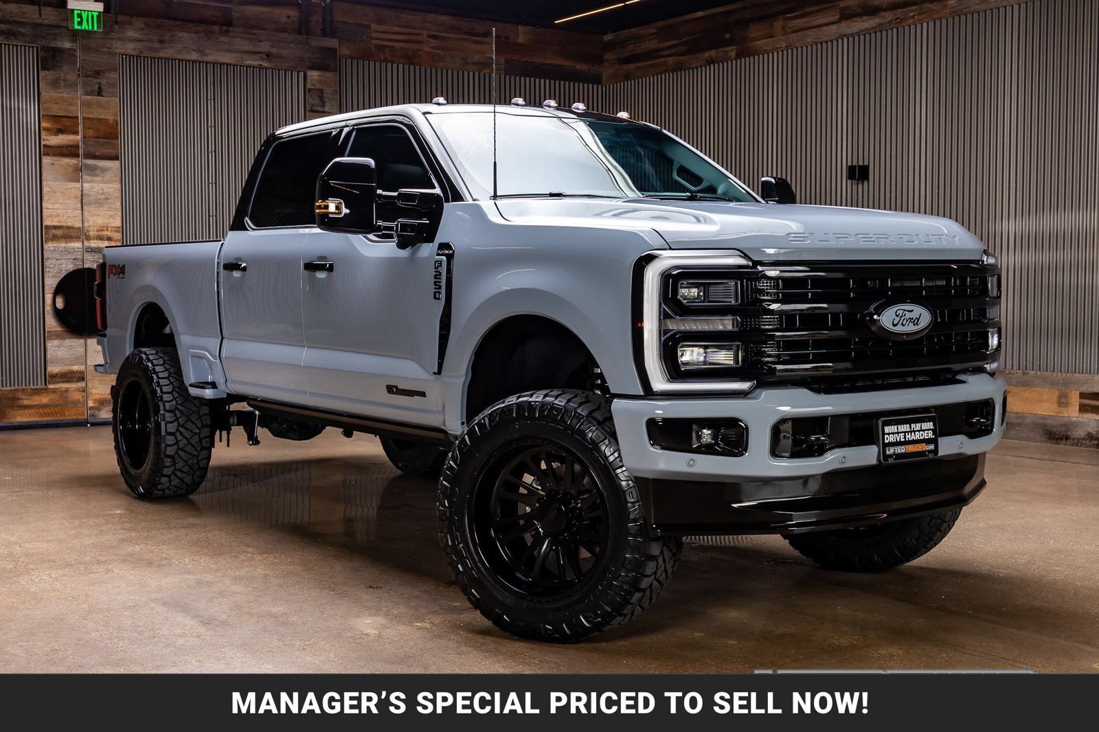 Used 2026 Ford F250 Platinum w/ FX4 Off-Road Package AWD/4WD image 1