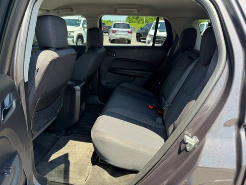 Used 2015 GMC Terrain SLE w/ Safety Package AWD/4WD image 13