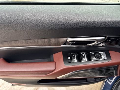 Used 2023 Kia Telluride SX Prestige image 19