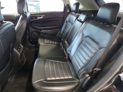 Certified 2017 Ford Edge SEL w/ Equipment Group 201A AWD/4WD image 29