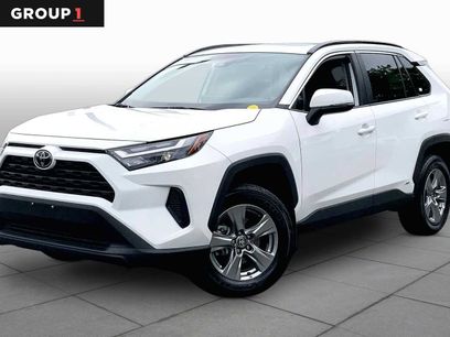 Used 2025 Toyota RAV4 XLE w/ Convenience Package
