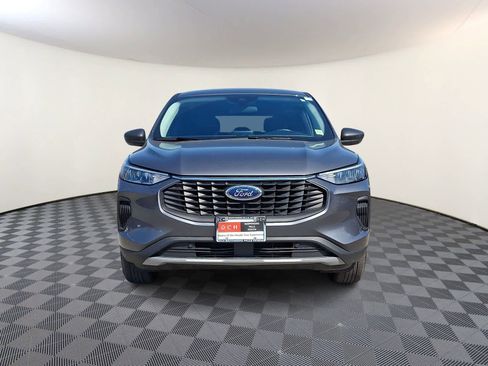 Used 2024 Ford Escape Active AWD/4WD image 3