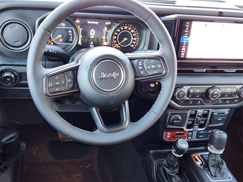 New 2026 Jeep Wrangler Unlimited Rubicon image 18