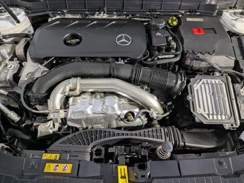 Certified 2025 Mercedes-Benz GLB 250 4MATIC image 22