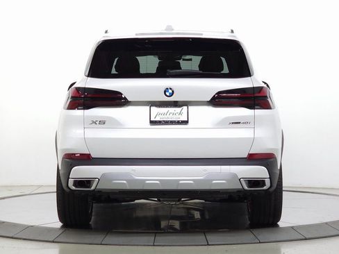 Used 2026 BMW X5 xDrive40i w/ Parking Assistance Package AWD/4WD image 7