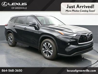 Used 2023 Toyota Highlander XLE