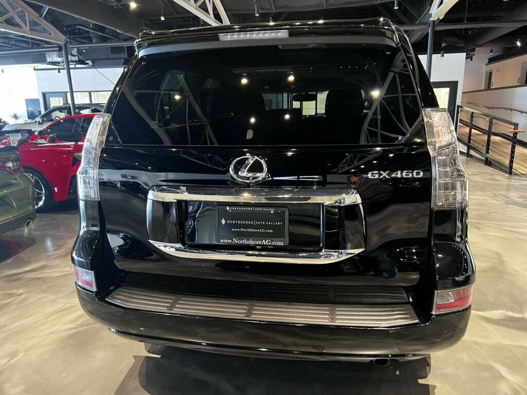 Used 2019 Lexus GX 460 w/ Navigation Package AWD/4WD image 4