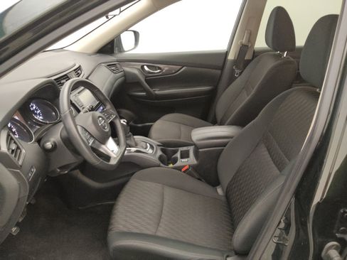 Used 2020 Nissan Rogue SV AWD/4WD image 17