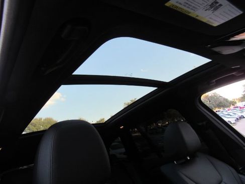 Used 2021 BMW X3 sDrive30i w/ M Sport Package image 8