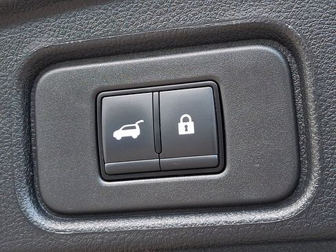 Used 2025 Nissan Pathfinder Rock Creek AWD/4WD image 28