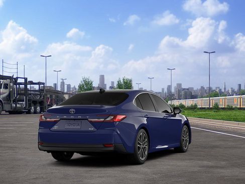 New 2026 Toyota Camry XLE AWD/4WD image 9