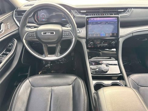 Used 2021 Jeep Grand Cherokee L Limited image 13