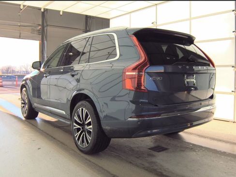 Used 2025 Volvo XC90 T8 Plus w/ Protection Package Premier image 6