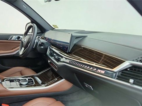 Used 2026 BMW X5 sDrive40i image 20