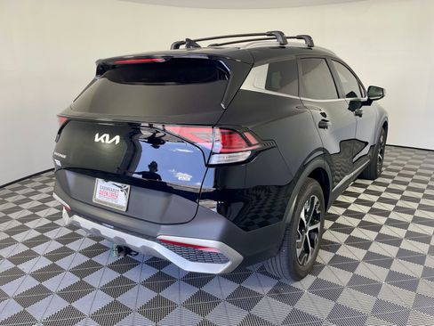 Used 2024 Kia Sportage EX AWD/4WD image 6