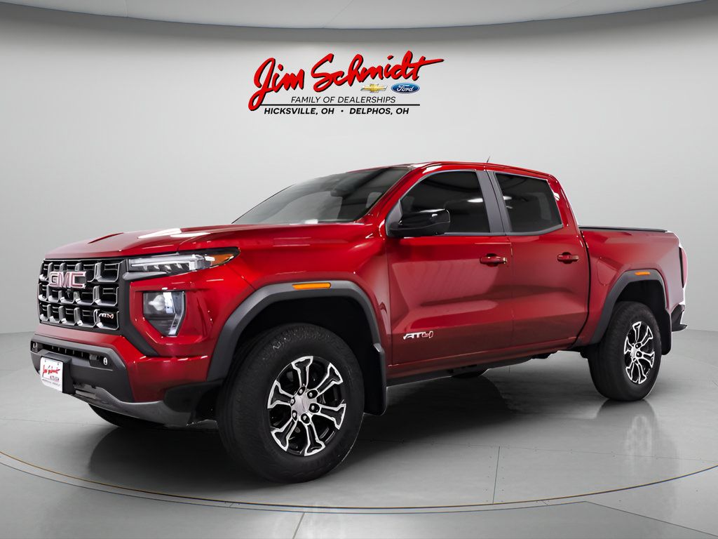 Used 2025 GMC Canyon AT4 w/ Technology Plus Package AWD/4WD image 3