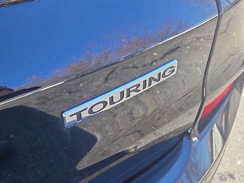 Used 2015 Honda CR-V Touring image 5