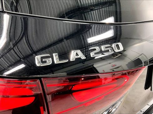 New 2026 Mercedes-Benz GLA 250 image 15