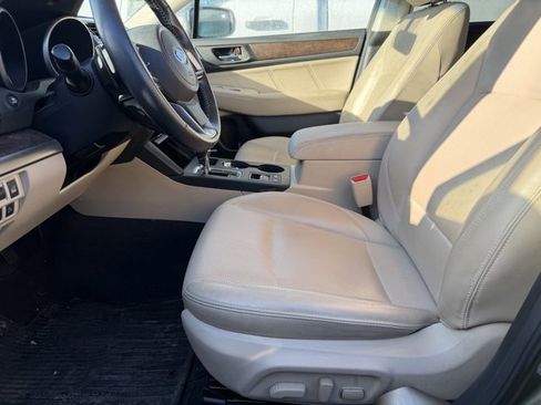 Used 2018 Subaru Outback 2.5i Limited image 14