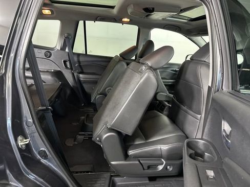 Used 2019 Honda Pilot Elite image 28